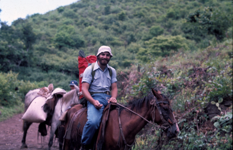 Nicaragua 1980-81 A cavallo